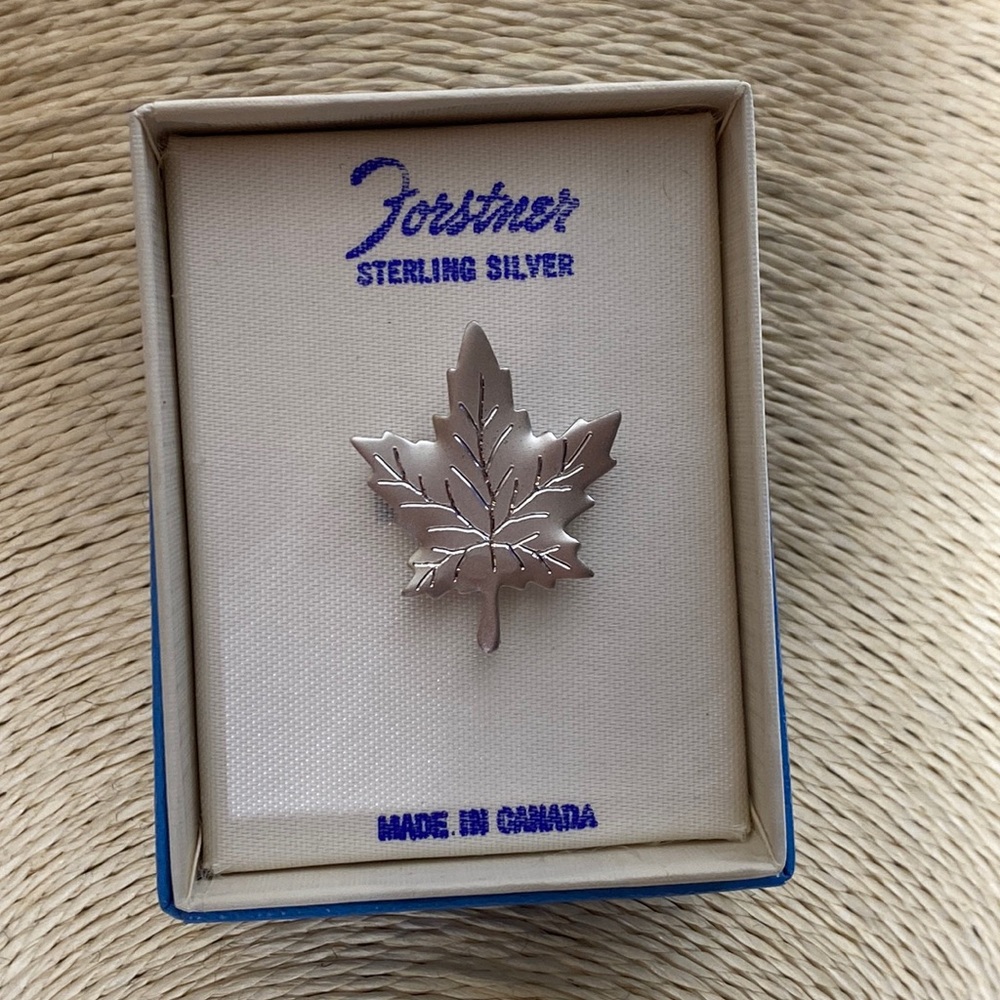 Forstner sterling silver maple leaf brooch pin